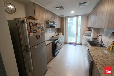 Townhouse de 3 dormitorios en Dubai, UAE No. 104539 14