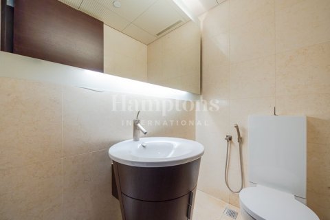 1 bedroom Apartment in Burj Khalifa, UAE No. 72943 15