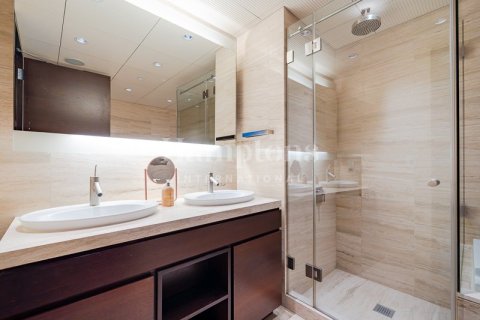 1 bedroom Apartment in Burj Khalifa, UAE No. 72943 11