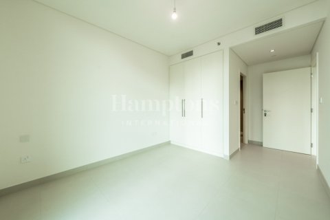 Apartment de 2 dormitorios en Burj Crown, UAE No. 72942 3