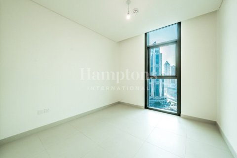 Apartment de 2 dormitorios en Burj Crown, UAE No. 72942 9