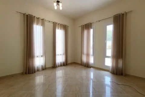 5 bedrooms Villa in Madinat as'Sultan Qaboos, Oman No. 104856 5