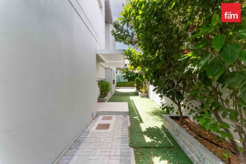 3 bedrooms Townhouse in Dubai, UAE No. 76877 12