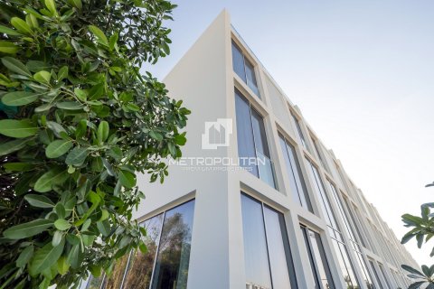 Townhouse de 4 dormitorios en Al Barari, UAE No. 78801 4