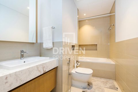 Appartement de 3 chambres à Creekside 18, UAE No. 84512 13