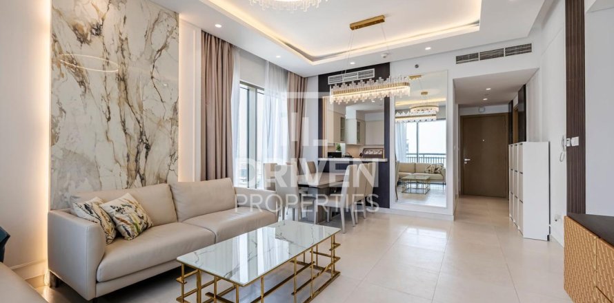 Appartement de 3 chambres à Creekside 18, UAE No. 84512