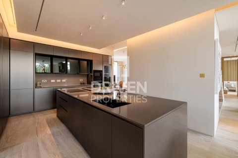 4 bedrooms Villa in Jumeirah Islands, UAE No. 84510 10