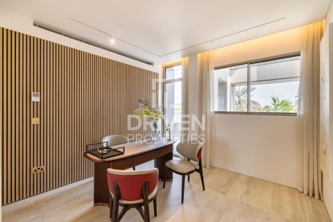 4 bedrooms Villa in Jumeirah Islands, UAE No. 84510 17