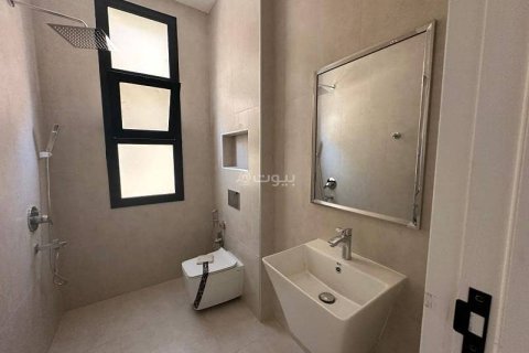 Квартира с 3 спальнями в Эр-Рияд, Саудовская Аравия №99460 3