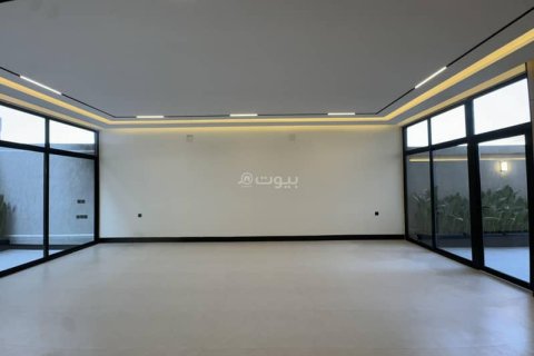 Villa de 5 dormitorios en Riyadh, Saudi Arabia No. 99456 19