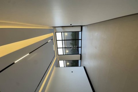 Villa de 5 dormitorios en Riyadh, Saudi Arabia No. 99456 7