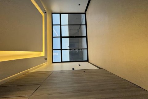 Villa de 5 dormitorios en Riyadh, Saudi Arabia No. 99456 25