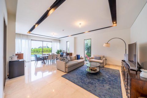4 bedrooms Villa in Golf Place, UAE No. 88372 12