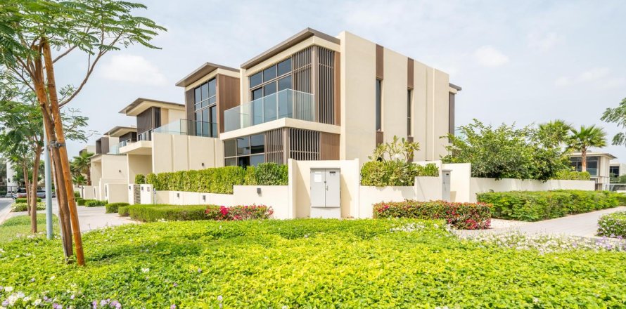 4 bedrooms Villa in Golf Place, UAE No. 88372