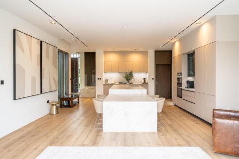 4 bedrooms Villa in Golf Place, UAE No. 88372 17