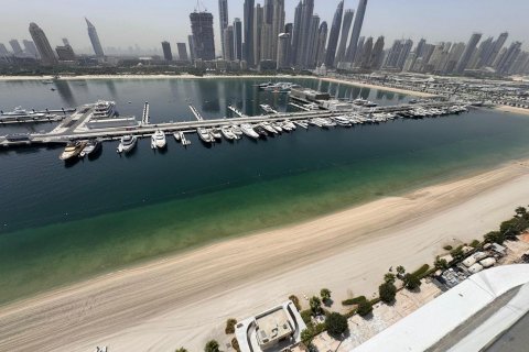 Apartment de 3 dormitorios en EMAAR Beachfront, UAE No. 90758 19
