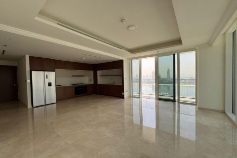 Apartment de 3 dormitorios en EMAAR Beachfront, UAE No. 90758 21