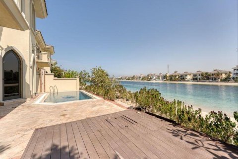 Villa de 4 chambres à Garden Homes, UAE No. 90757 5