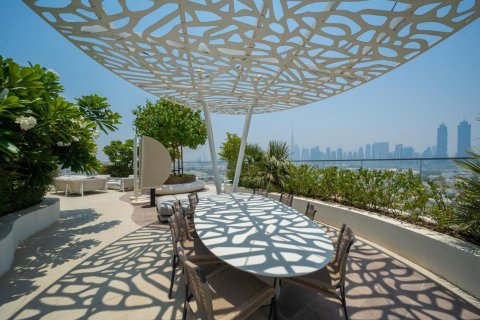 Apartment de 6 dormitorios en Jumeirah, UAE No. 90742 3