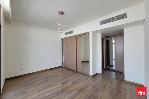 4 غرف نوم فيلا  رقم 104643 24