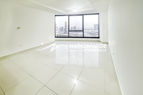 2 bedrooms Apartment in Abu Dhabi, UAE No. 105045 2