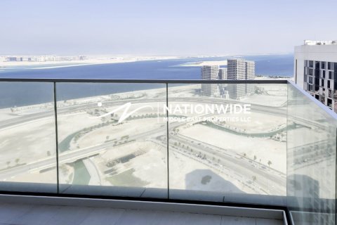 2 bedrooms Apartment in Abu Dhabi, UAE No. 105039 2