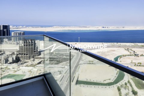 2 bedrooms Apartment in Abu Dhabi, UAE No. 105039 1