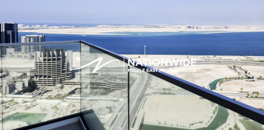 2 bedrooms Apartment in Abu Dhabi, UAE No. 105039