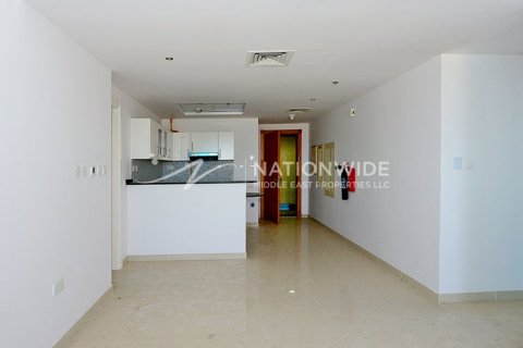Apartment de 2 dormitorios en Abu Dhabi, UAE No. 105044 2