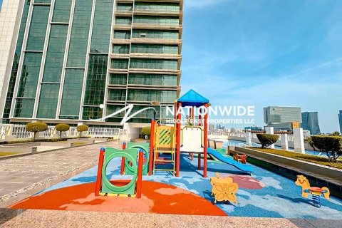 Apartment de 2 dormitorios en Abu Dhabi, UAE No. 105042 13