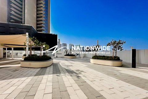 Apartment de 3 dormitorios en Abu Dhabi, UAE No. 105043 17
