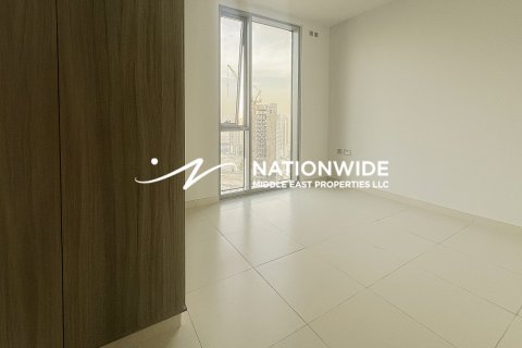 Apartment de 3 dormitorios en Abu Dhabi, UAE No. 105043 6