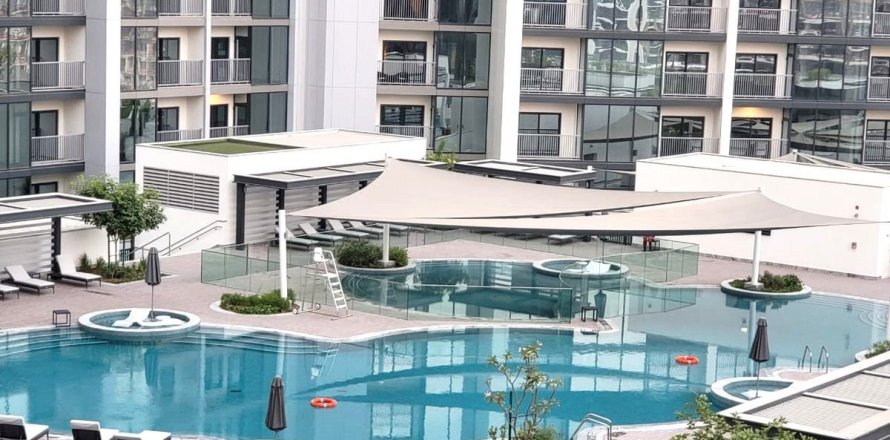Appartement de 1 chambre à Dubai, UAE No. 104171