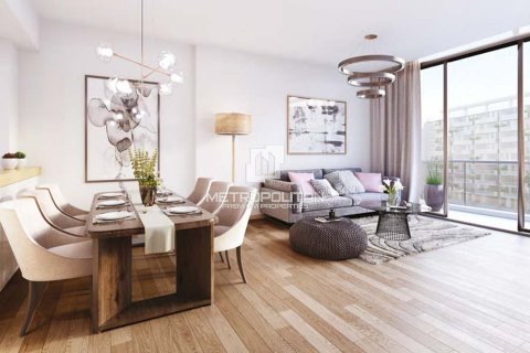 1 bedroom Apartment in Dubai Studio City, UAE No. 77932 3