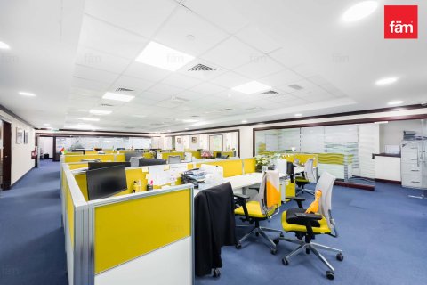 Office de 107.7m² en Dubai, UAE No. 100948 2