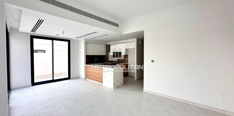 Townhouse de 4 chambres à Villanova, UAE No. 77961