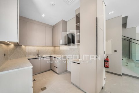 4 غرف نوم تاون هاوس في District 7, الإمارات العربية المتحدة رقم 77532 5