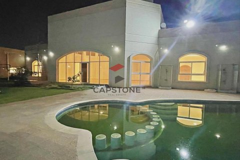 4 bedrooms Villa in Al Jimi, UAE No. 86234 1