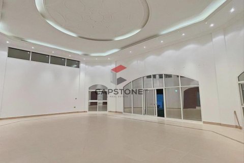 4 bedrooms Villa in Al Jimi, UAE No. 86234 4