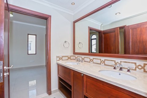 Villa de 4 dormitorios en Rasha, UAE No. 76378 15