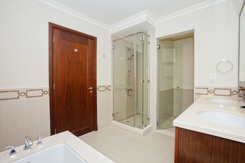 Villa de 4 dormitorios en Rasha, UAE No. 76378 19