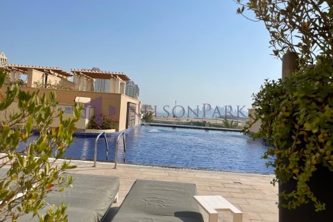 1 bedroom Apartment in Doha, Qatar No. 57326 2