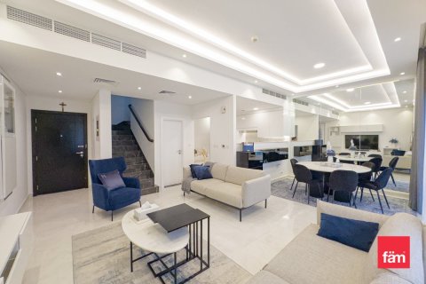 Townhouse de 3 dormitorios en Dubai, UAE No. 90520 2