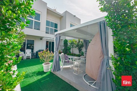 Townhouse de 3 dormitorios en Dubai, UAE No. 90520 4