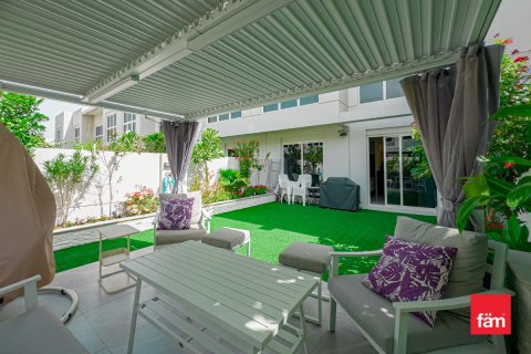 Townhouse de 3 dormitorios en Dubai, UAE No. 90520 5
