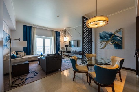 Apartment de 2 dormitorios en The Marina, UAE No. 91118 13