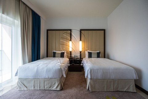 Apartment de 2 dormitorios en The Marina, UAE No. 91118 4