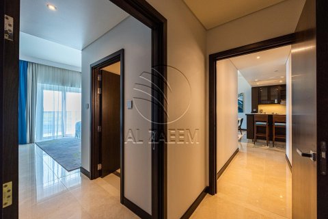 Apartment de 2 dormitorios en The Marina, UAE No. 91118 7