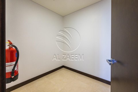 Apartment de 2 dormitorios en The Marina, UAE No. 91118 9
