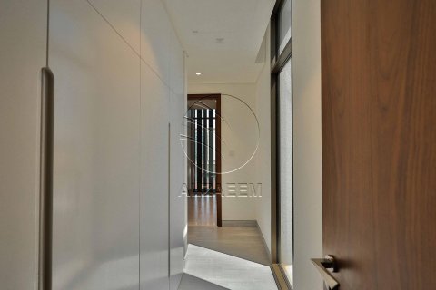 Villa de 3 chambres à Abu Dhabi, UAE No. 91115 4